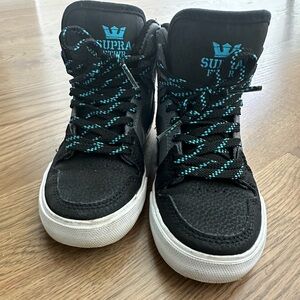 Supra high top sneakers. Very good condition. Size 11/29 EU